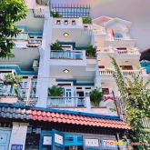 Nhà đẹp ở ngay nguyễn tư giản, xe hơi vào nhà,dt 4 x 16, giá 6,5 tỷ