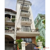 Hàng hiếm phố lâm hạ ô tô tránh, gara 52mx5t giá 9.7 tỷ