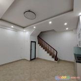 Bán nhà tôn thất tùng, đống đa 5 tầng giá 4,65 tỷ.