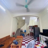 Bán nhà thụy khuê dt40m2x4t 50m ra phố - trung tâm tây hồ 4tỷ2 0976106636