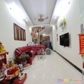 Bán nhà phúc lợi, nhà chất, ở sướng, 40m2, 2.7 tỷ