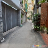 Bán nhà ngọc lâm, long biên 42m2 4 tầng 3.2 tỷ 50m ra đường lớn ô tô tránh