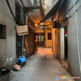 Nhà nở hậu sổ đỏ ngọc lâm, long biên, 40m2. nhỉnh 4 tỷ xíu