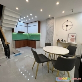 Bán nhà nguyễn tất thành - 24m2 - 3 x 8 -hxh - 2 tỷ 650. lh 0906889890