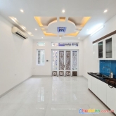 Chủ cần bán nhà phan đình giót, thanh xuân 45m2 , 5 tầng, mặt tiền 4,7m giá 6,5 tỷ.