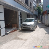 Chính chủ cần bán nhà long biên dt 35m x 5 tầng, giá nhỉnh 3 tỷ
