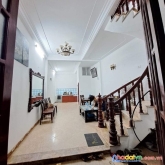 Chính chủ ủy quyền bán nhà hào nam, đống đa, giá rẻ, 35m2, 4 ngủ