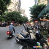 Bán nhà ngô thì nhậm hà đông 50m2 4.8mt gần chợ bông đỏ giá hơn 5 tỷ.