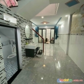 Bán nhà đẹp hxh c30m giá rẻ sát bigc nguyễn sơn dtsd 70m2 chỉ 3ty100