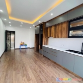 Bán nhà xây mới phùng chí kiên,cầu giấy,7 tầng, thang máy,ô tô đỗ vào nhà,9 tỷ