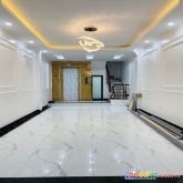 Bán nhà yên hoà - cầu giấy. nhà đẹp - 20m ra ô tô - thang máy. dt 40m2 chỉ 6.2 tỷ. gần cv cầu giấy.