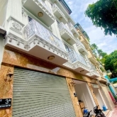 Nhà mới ngọc thụy – long biên - ở ngay ngõ oto – 35m x 5 tầng chỉ 4,1 tỷ.