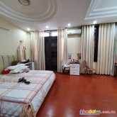 5.5 tỷ.bán nhà  nguyễn sơn,long biên. 46m, 5 tầng, kinh doanh đỉnh, gara ô tô  0389160730