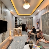 Bán nhà trần thái tông - nhà đẹp - 36m2 - 5 tầng - mt 3.5 - gía nhỉnh 5 tỷ - phân lô - ô tô 20m -