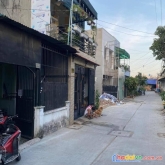Bán nhà cũ 2 tầng đường phạm đăng giảng, hẻm xe hơi,61m2 chỉ 4.7 tỷ bớt lộc