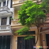 Bán nhà đẹp gar a ô tô ở ngay ngõ 143 trung kính cầu giấy nhỉnh 17 tỷ.