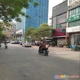 Bán nhà lô góc nguyễn ngọc vũ, ô tô tránh kinh doanh - gần phố. dt 42m2 nhỉnh 7 tỷ.