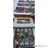 Định cư mỹ cần bán căn nhà ngoại ô sài gòn, 5 tầng, gần sân bay, tặng full nội thất cao cấp, có 1