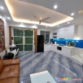 Nhà siêu đẹp yên hòa. chỉ 5.7 tỷ. 20m ra mặt phố.