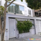 Bán biệt thự kđt việt hưng, 170m2, mt 10m, giá 36 tỷ, chỉ dành cho người giàu có