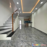 *bán nhà phường 15,quận tân bình-nhà mới,xây kiến trúc hiện đại-khu phân lô vuông vưc-hẻm 5m oto