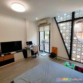 Cần bán nhà phố giáp bát: 35m2, 5 tầng, dt mặt tiền 4.5, ngõ thoáng mát, gần ô tô, đầu 4 tỷ,
