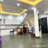 Hiếm bán nhà nguyễn hoàng nhà mới ở luôn, ô tô vào nhà,  dt sd 53m 3t giá nhỉnh 8,5 tỷ
