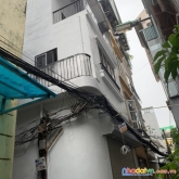 Chính chủ bán nhà phố cổ ngọc lâm - 40m - 3 tầng - lô góc - 20m ra ô tô . giá 4,1 tỷ . lh