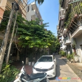 Phân lô cầu giấy – ngõ rông tô tô tránh – vỉa hè - ô tô dừng đỗ - 2 mặt thoáng.