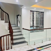 Nguyễn văn linh long biên ôtô 30m 6 tầng mt 6m 3.35 tỷ