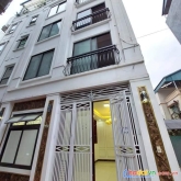 Bán nhà đàm quang trung  35m2  5 tầng  3 tỷ. long biên,