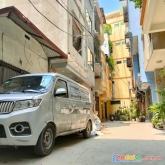 2 mặt đường oto tránh đỗ trước sau ,mở cửa 2 mặt ok, ô chờ thang máy, đỗ quang trung hòa hot nhất