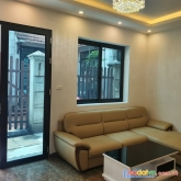 Bán nhà mới đẹp ở ngay nguyễn văn cừ long biên gần phố ngõ thông 48mx4t hơn 4 tỷ 0973070745