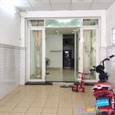 Nhà cho thuê nguyên căn mt gần cầu chánh hưng p9q8. giá 20 triệu
