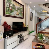 Phải thật nhanh! trung kính, lô góc, ngõ thông, 40m ra oto, kd nhỏ, 43m2 5t chỉ 4.5 tỷ