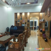 Bán gấp nhà dân xây  phố hoàng như tiếp long biên ngõ thông ô tô 80 mx4t-10 tỷ 0973070745