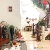 Cần cho thuê nhà nguyên căn 4 tầng giá 12tr/th tại ngọc thuỵ , lb ,hn