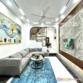 Bán nhà ngõ 68 cầu giấy-48m2- hơn 6 tỷ- ô tô đỗ cửa-20m ra ô tô tránh nhau-lô góc thoáng