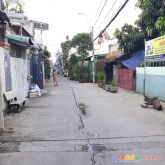 Nhà đường lê đình cẩn tân tạo bình tân, nhà óp gạch tuòng cao, giá chỉ dưới 4 tỷ.