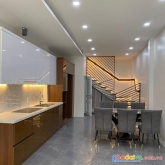 Bán nhà kim giang sát đh thăng long 4.5 tầng 36m gần phố - tiện ích đầy đủ - ở sướng 0928077333