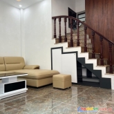 Nhà đẹp 48m2 phố bồ đề giảm chào còn nhỉnh 4 tỷ - khu lõi trung tâm – ngõ thông – sát phố cổ hà nội