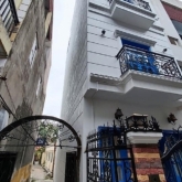 Nhà vũ xuân thiều - sài đồng - 53m - 5 tầng, mt 4m- lô góc - gần hồ - ô tô đỗ cửa