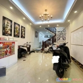 Bán nhà phố vũ tông phan, thanh xuân, 50m2x5t, ô tô qua, kd, 6.8 tỷ.