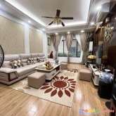 Nhà đẹp ở ngay, phố khương hạ, 37m2x5t, 1 nhà ra ô tô tránh, nhỉnh 4 tỷ.