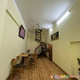Nhà đẹp phố liên việt , 3 ngủ, ô tô tránh 30 mét, gần hồ, ngõ thông. 31m, 4t, 3.05 tỷ.