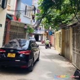 Bán nhà cầu giấy-55m2-giá hơn 6 tỷ-ngõ nông thoáng-2 mặt thoáng-trước nhà gần