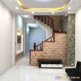 Bán nhà bồ đề, đẹp, hoa hậu, thoáng sáng, gần phố, dân trí cao, 56m2x4m.