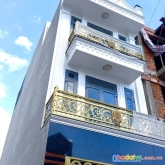 Nhà mới tinh rất đẹp vào ở ngay ô tô ngủ trong nhà.