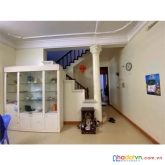 Bán nhà mặt ngõ 79 cầu giấy ô tô vào nhà, lô góc 65m2 mặt tiền 5.5m