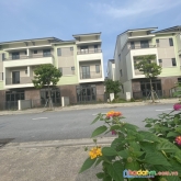 Bán căn shophouse 90m2, 3 tầng căn góc vườn hoa view sông cực chill tại đô thị centa city